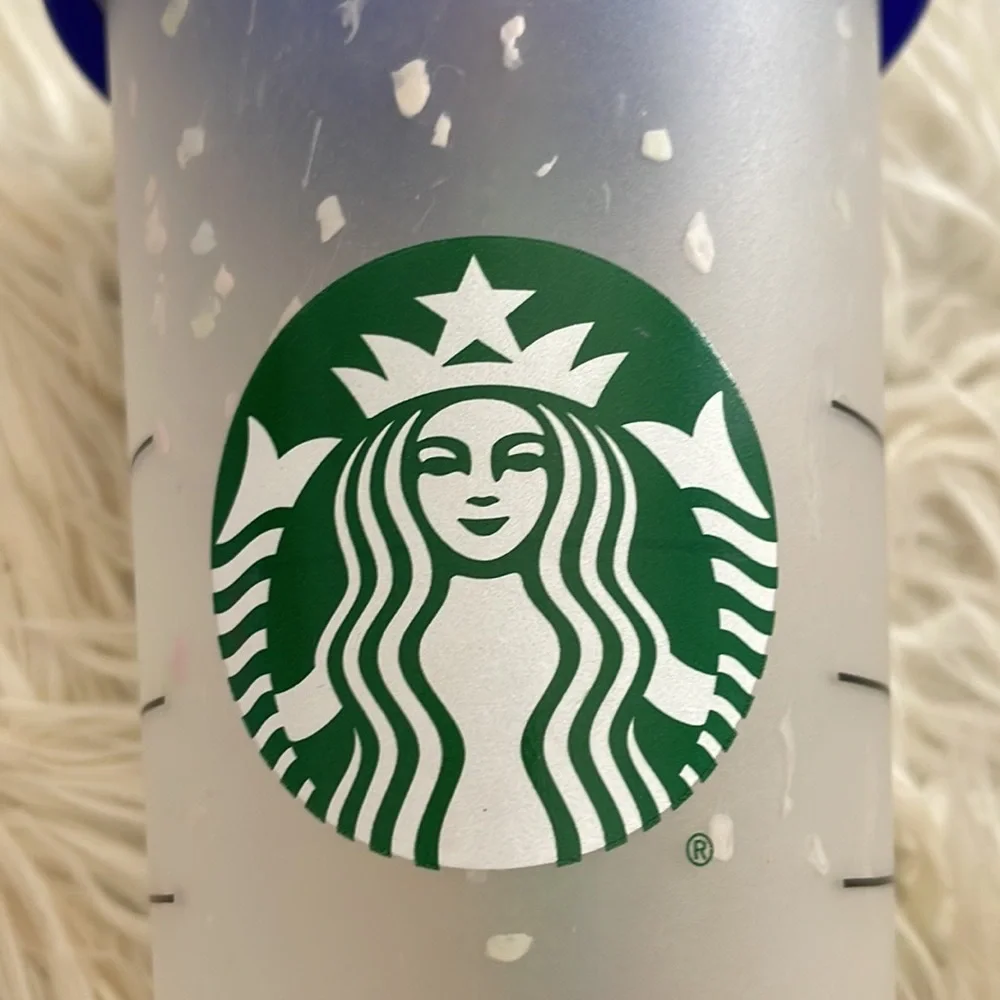Starbucks cup - Picture 3 of 16
